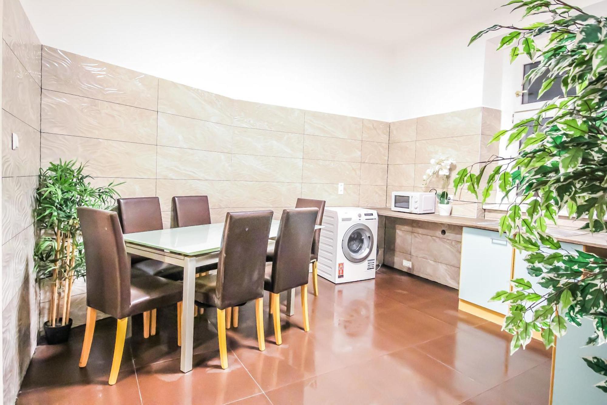 Comfortable Accommodations In The Alterlaa Area Lv6 Wien Eksteriør bilde